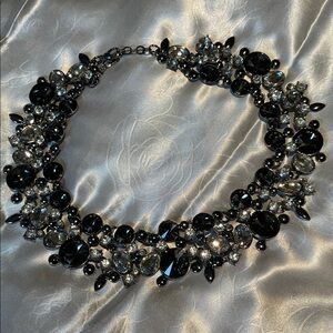 Honeylove Black and Silver Crystal Necklace